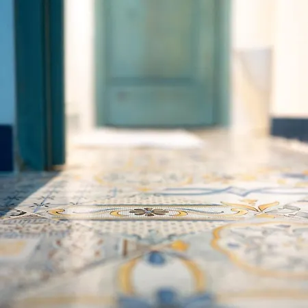 Magic House On The 度假居