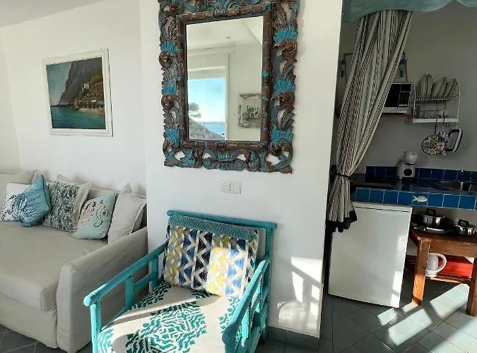 Vakantiehuis Magic House On The *