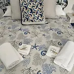 Magic House On The קאפרי
