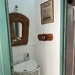 Magic House On The קאפרי