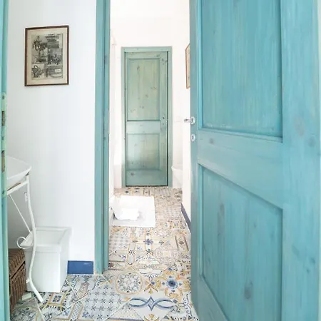 Holiday home Magic House On The