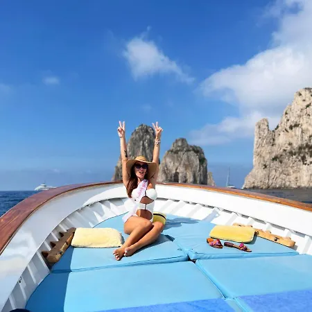 Magic House On The * Capri
